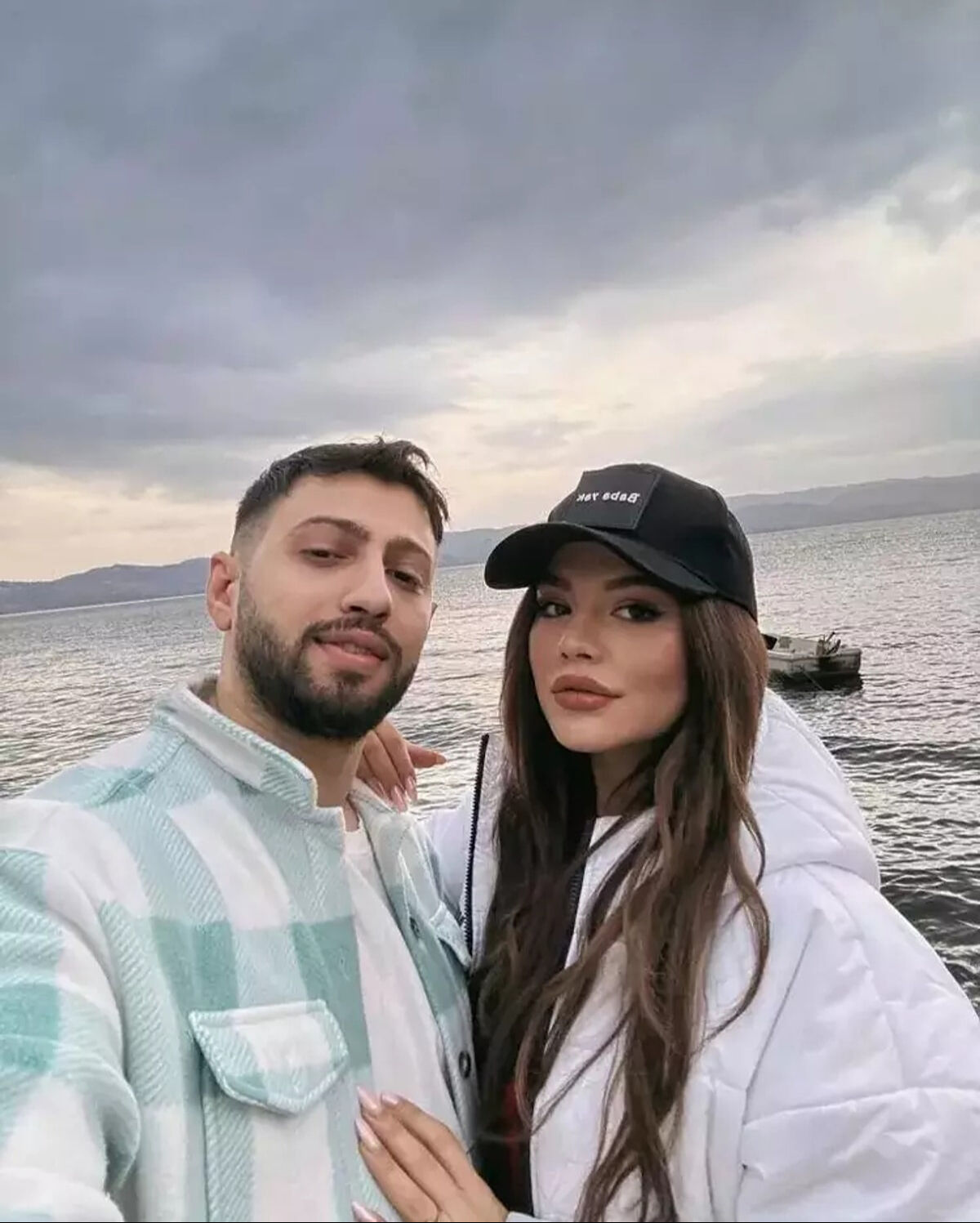 Eda Sakız kimdir, ne iş yapıyor, ka&ccedil; yaşında? Burak Bulut'un eşi araştırılıyor - 1. Resim