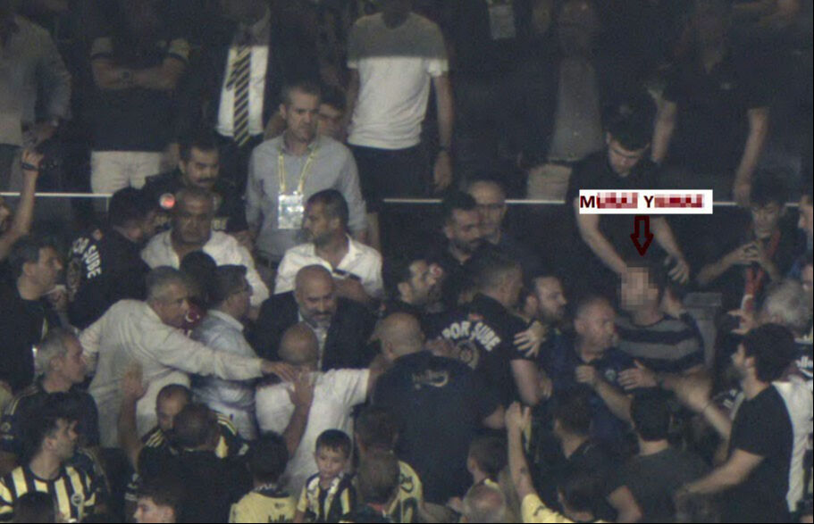 Feyenoord maçında Ali Koç'a hakaret etmişti! Cezası belli oldu - 1. Resim