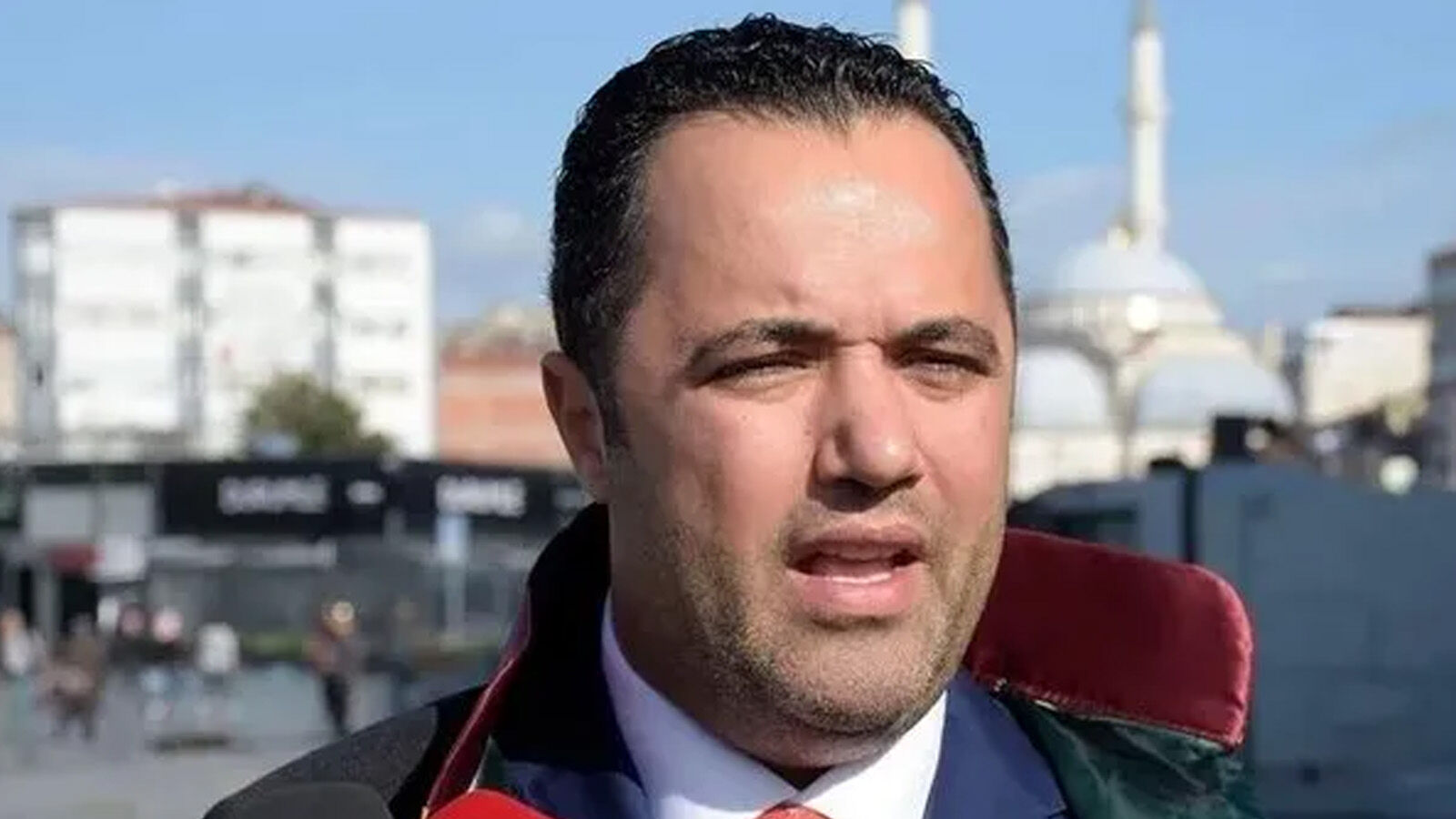 Rezan Epözdemir kimdir, ne ile suçlanıyor? Ünlü avukat adliyeye sevk edildi - 2. Resim