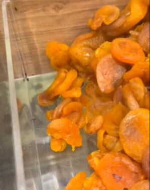 Ünlü kuruyemiş zincirinde böceklenmiş ürün skandalı! Hepsi imha edildi - 3. Resim