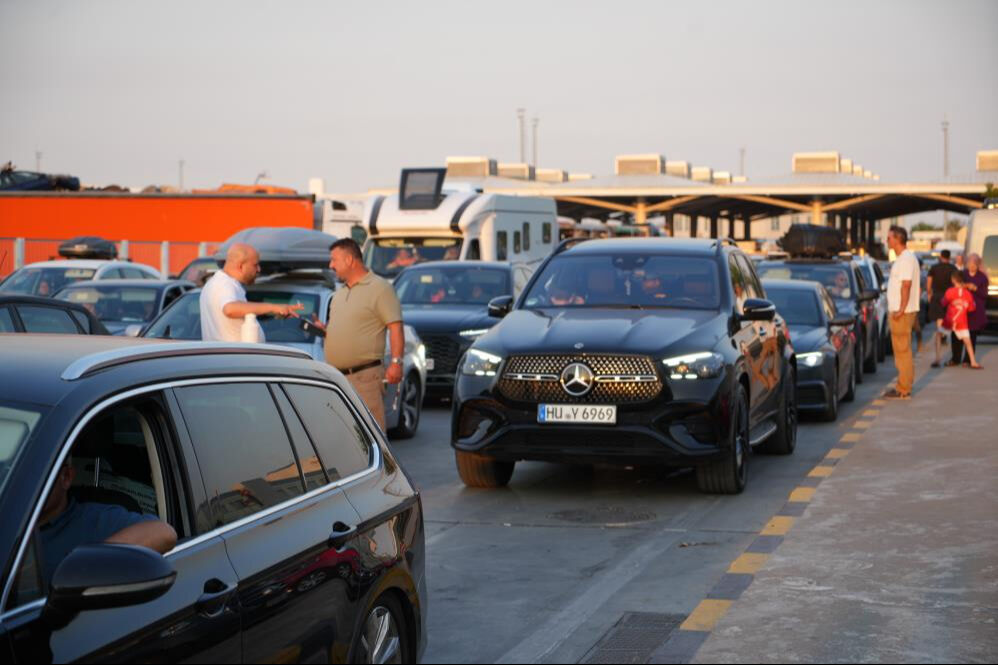 Gurbetçiler dönüş yoluna geçti! 