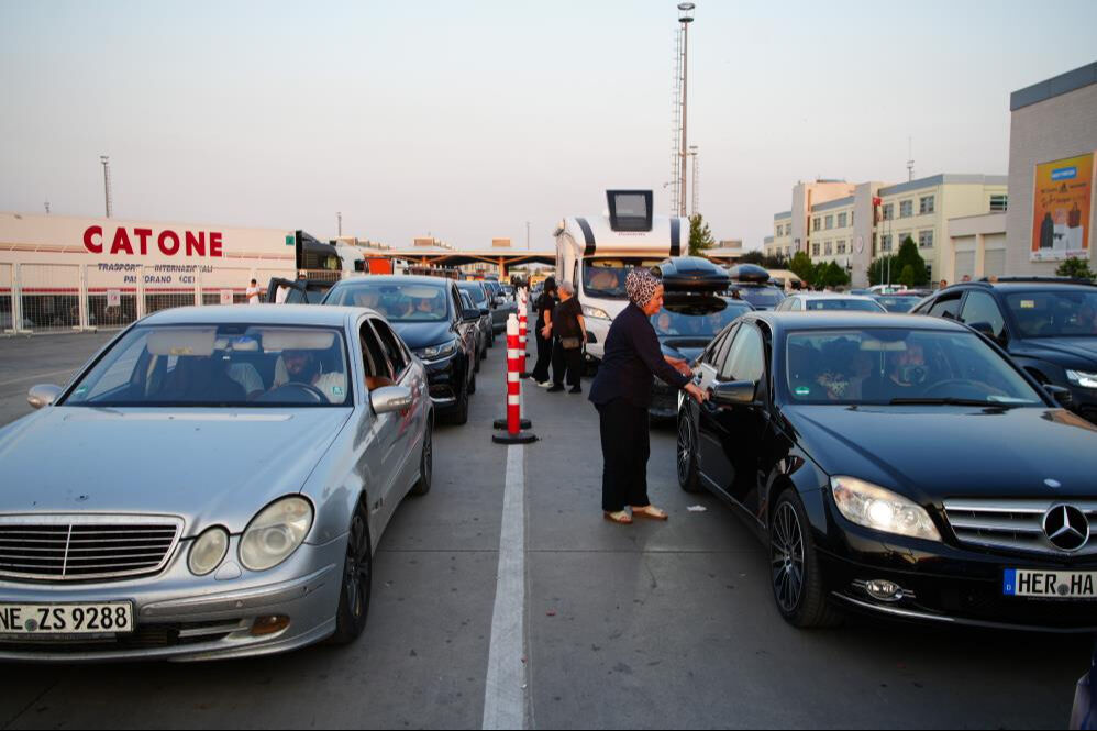 Gurbetçiler dönüş yoluna geçti! 