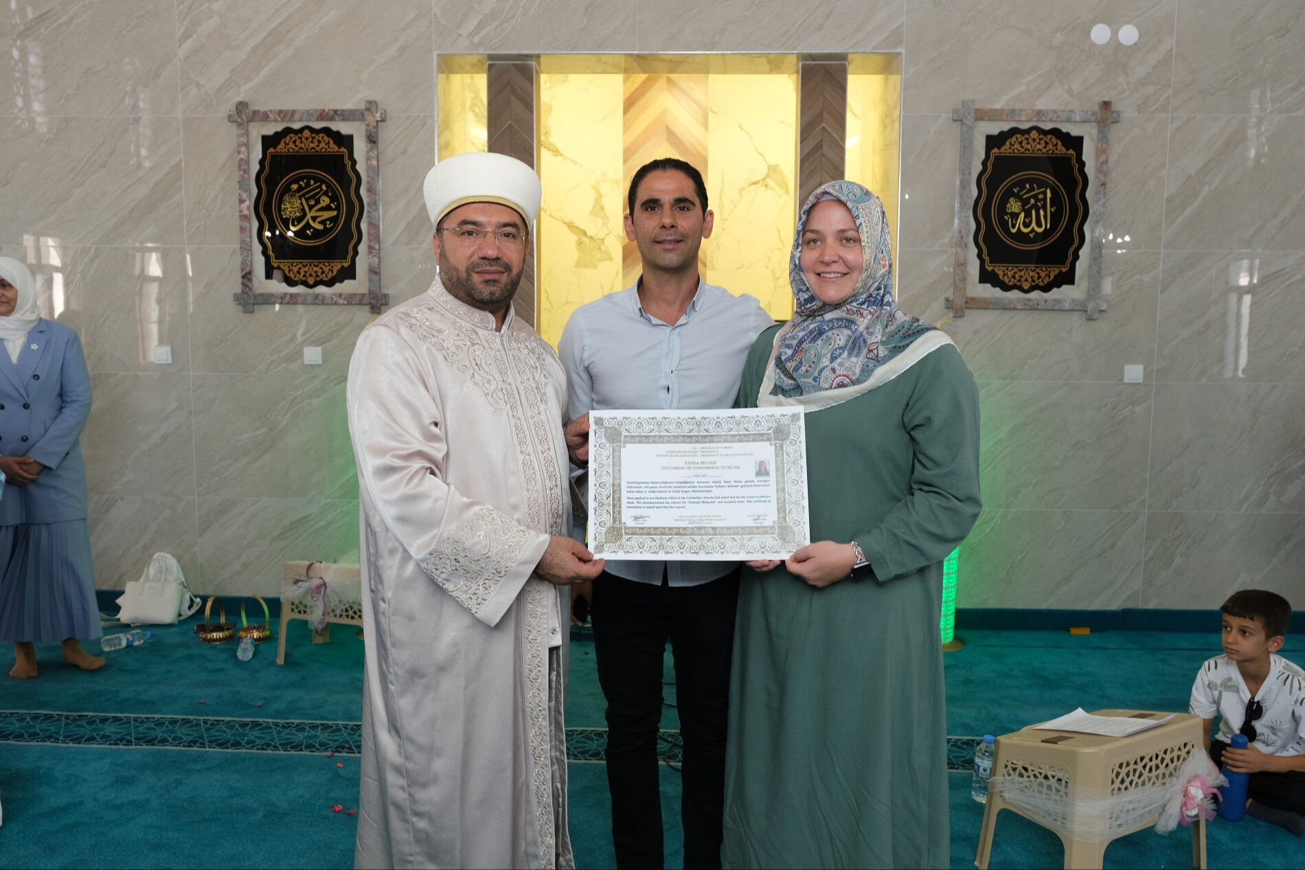 Kıtalar aşarak geldi, İslamiyeti seçti! ABD'li King Müslüman oldu - 1. Resim