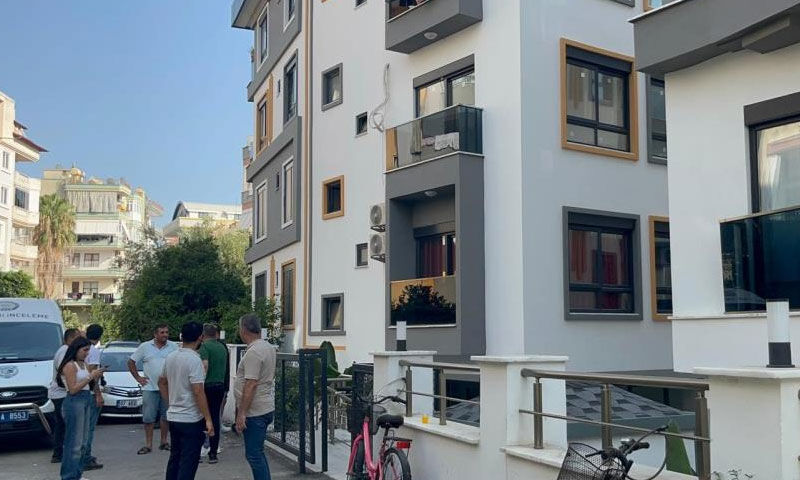 Alanya’da kanlı olay: Kiraladığı evde cinayet işledi, emlakçıyı arayıp itiraf etti - 1. Resim