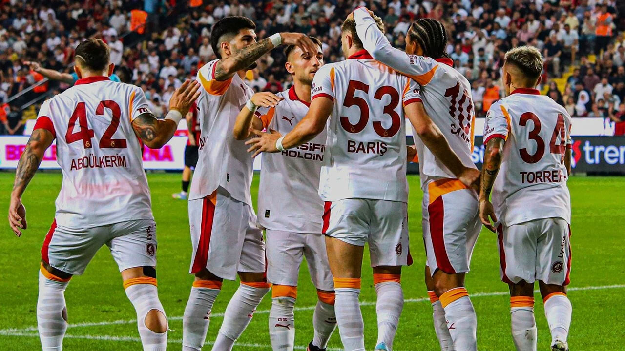 Galatasaray Karagümrük maçı canlı yayın hangi kanalda, saat kaçta? Maçın hakemi Ozan Ergün oldu! - 1. Resim