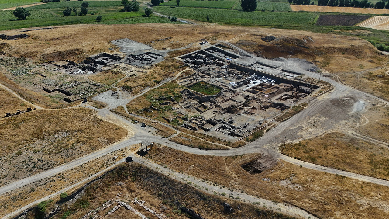 Kayseri'nin en eski evleri bulundu... Kültepe'de Asurlu tüccarların geçmişine ışık tutuluyor - 4. Resim