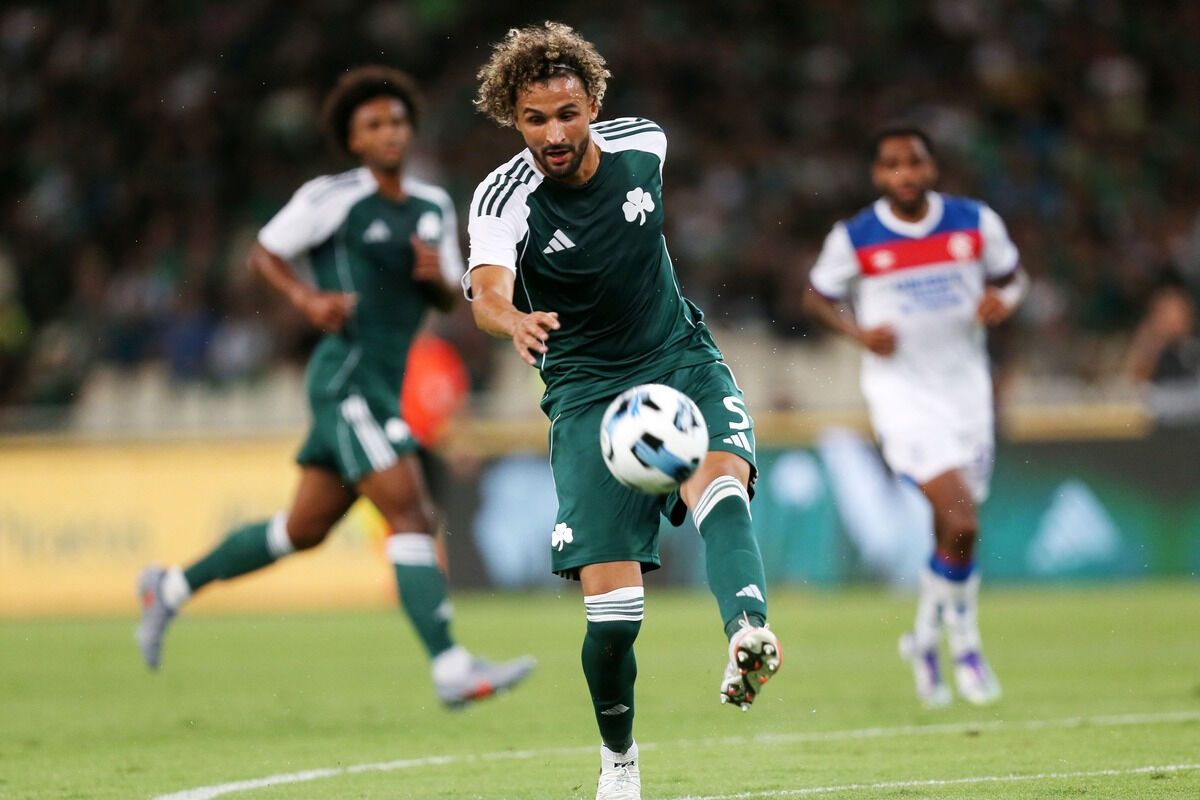 Shakhtar Donetsk elendi mi, Konferans Ligi'ne mi düştü? Arda Turan kırmızı kart gördü! - 2. Resim