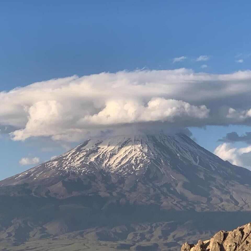 Tarımı da turizmi de bitirecek tehlike! Uzmanlar tarih verdi: Ağrı Dağı takke buzulunu kaybediyor - 2. Resim