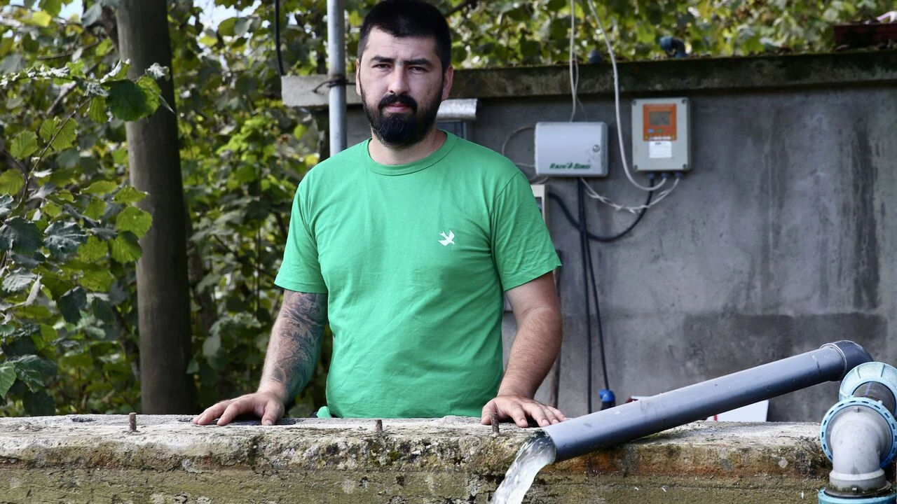 Tarlasına kurduğu sistemle verimi artırdı! Artık 2 kat fazla para kazanıyor - 3. Resim