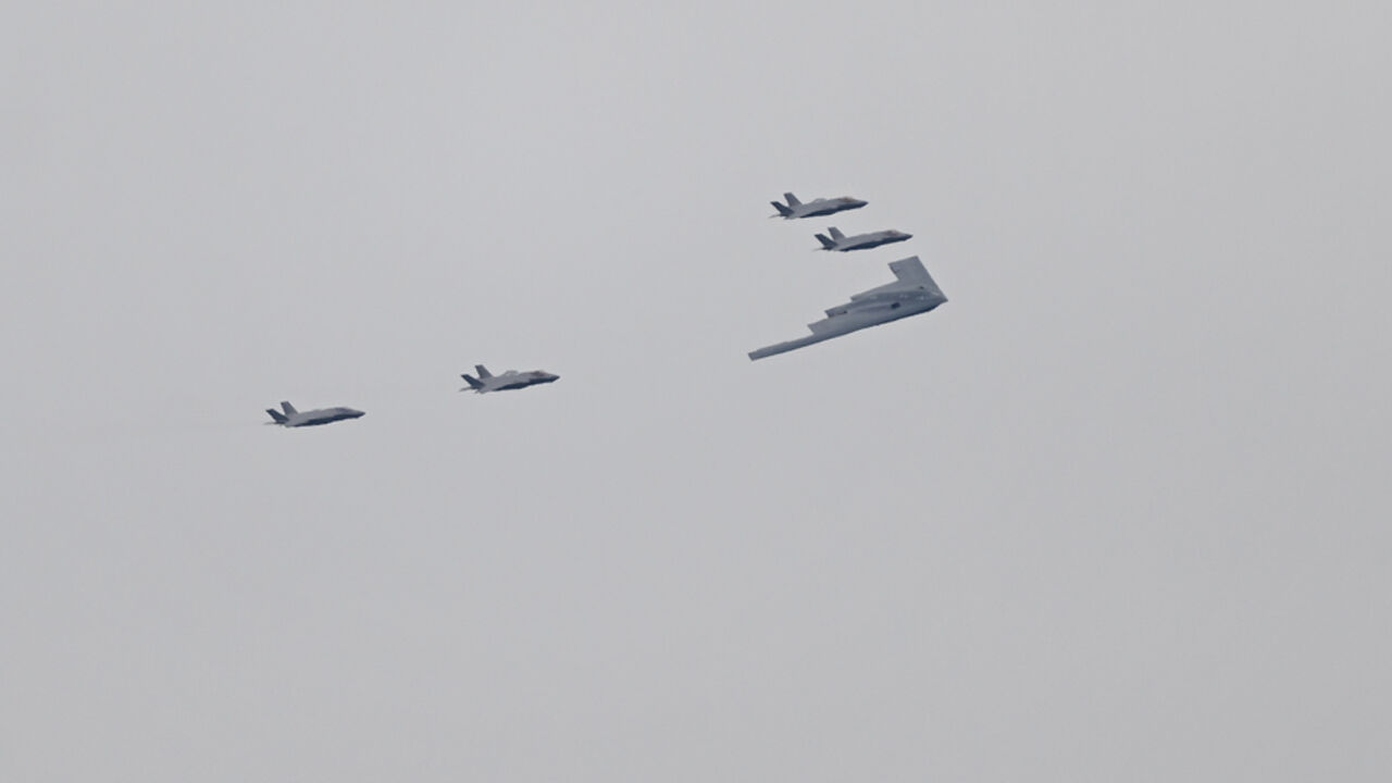 Trump ve Putin arasında tarihi zirve! Bütün dünyanın gözü kulağı Alaska'da - 3. Resim