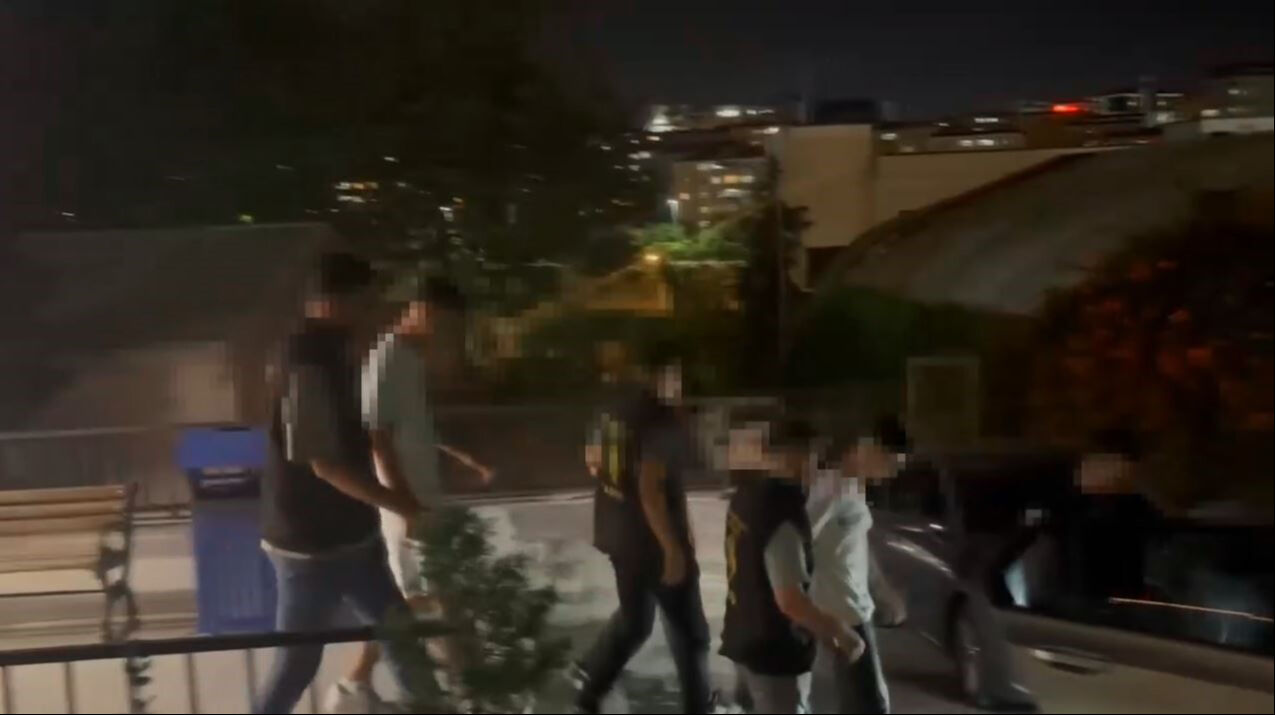 'Vurulma' kurgusu karakolluk etti! 4 gen&ccedil; g&ouml;zaltında - 2. Resim