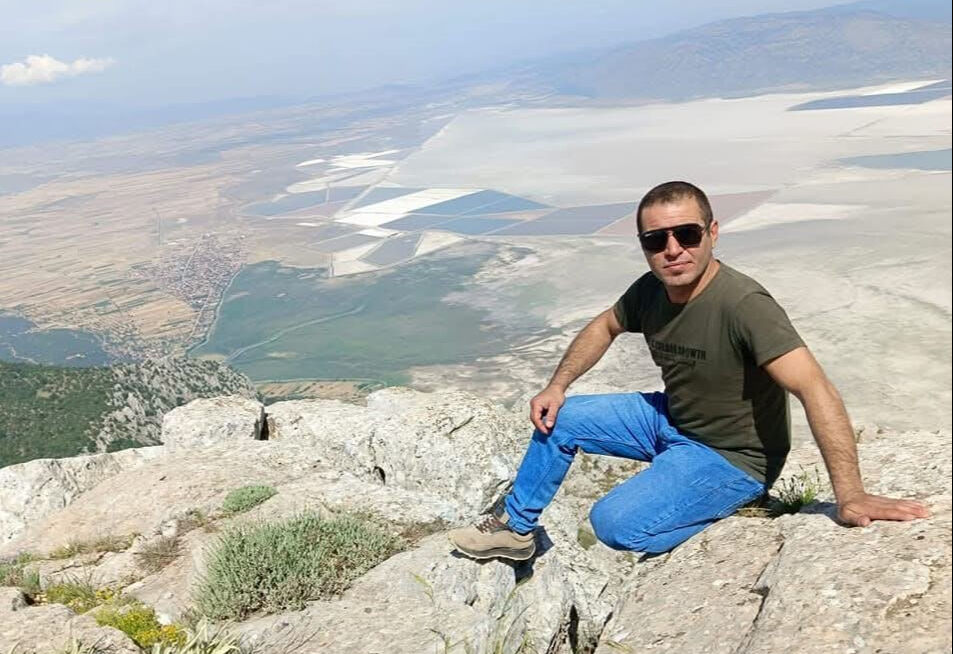 Afyonkarahisar'da tüfekle vurulan 2 çocuk babasından acı haber - 1. Resim