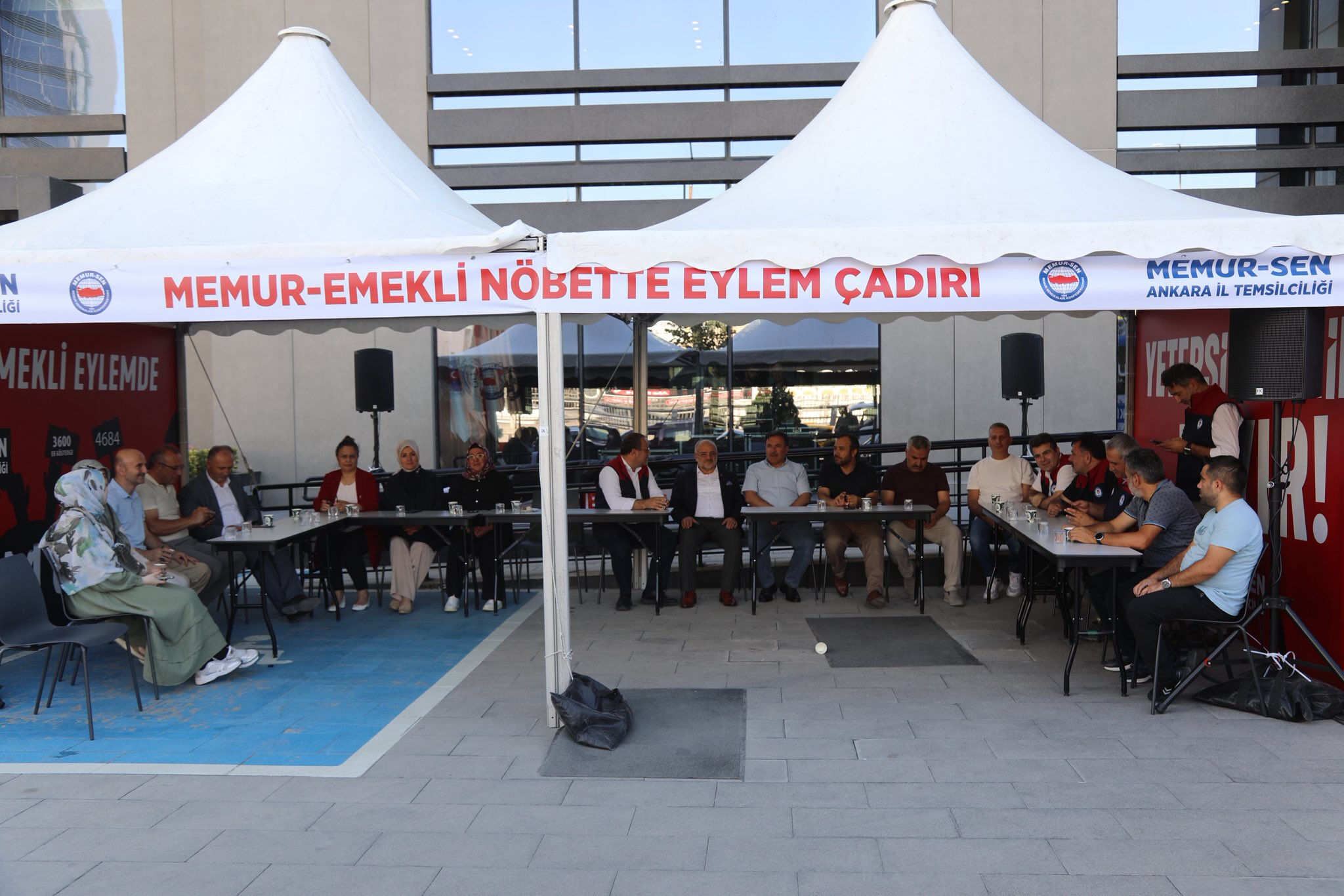İş bırakma kararı alan memurlar, 81 ilde harekete geçti! Memur-Sen'den Bakan Şimşek'e mesaj var - 4. Resim