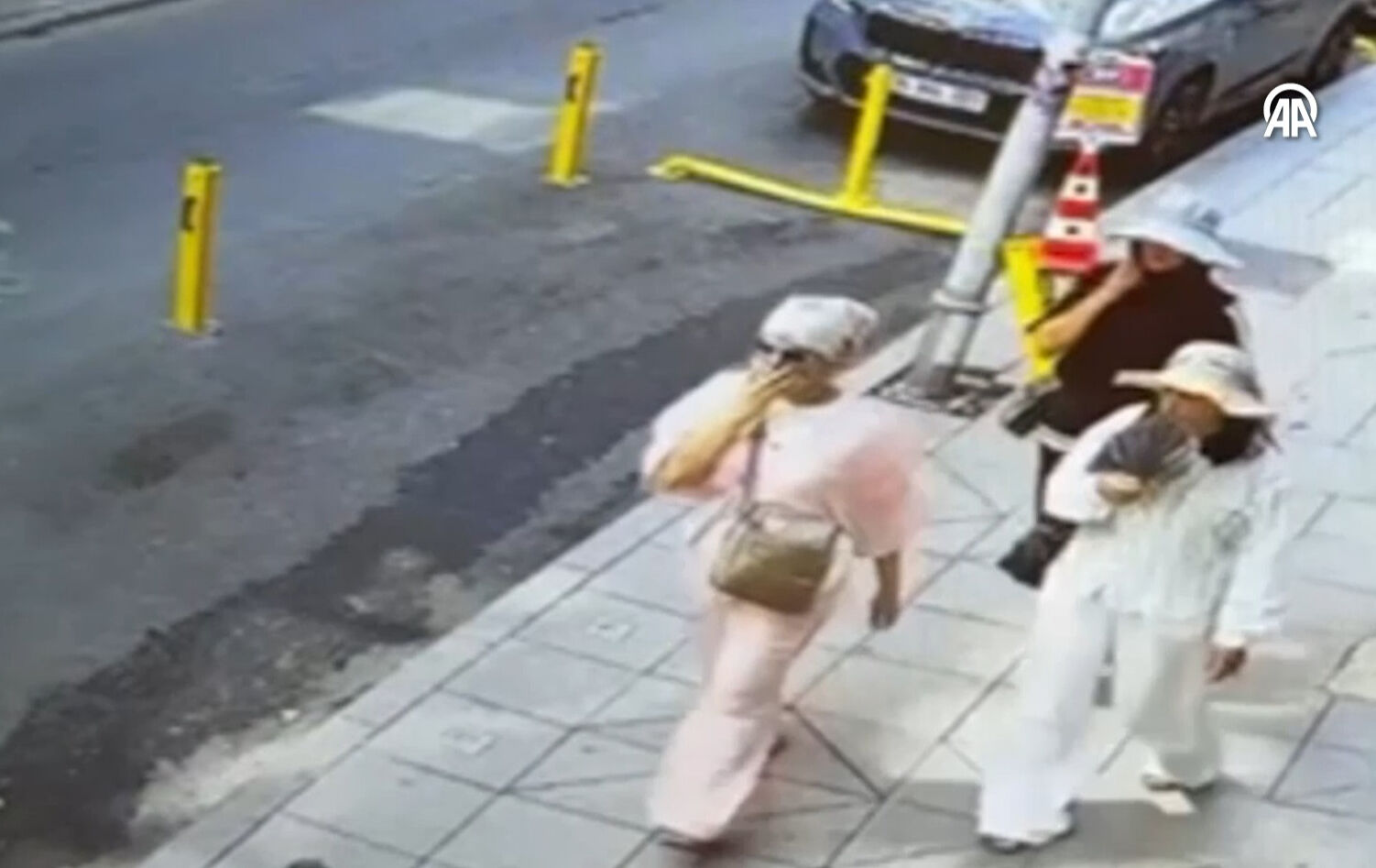 İstanbul'un göbeğinde 8 ev soydular! Yöntemleri de rahatlıkları da pes dedirtti - 1. Resim