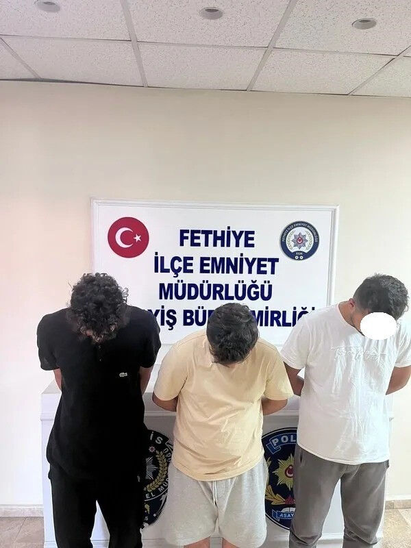 Türkiye günlerce bu olayı konuşmuştu: Öldüresiye dövülen kadın mahkeme heyetini bile şoka soktu! - 3. Resim