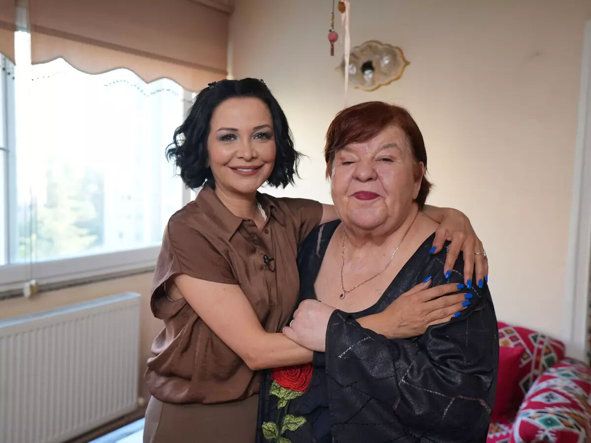 Usta oyuncu Defne Yalnız yıllar sonra ekrana çıktı! Son hali herkesi şaşırttı: 