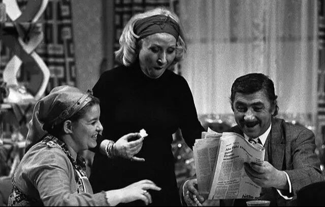 Usta oyuncu Defne Yalnız yıllar sonra ekrana çıktı! Son hali herkesi şaşırttı: 