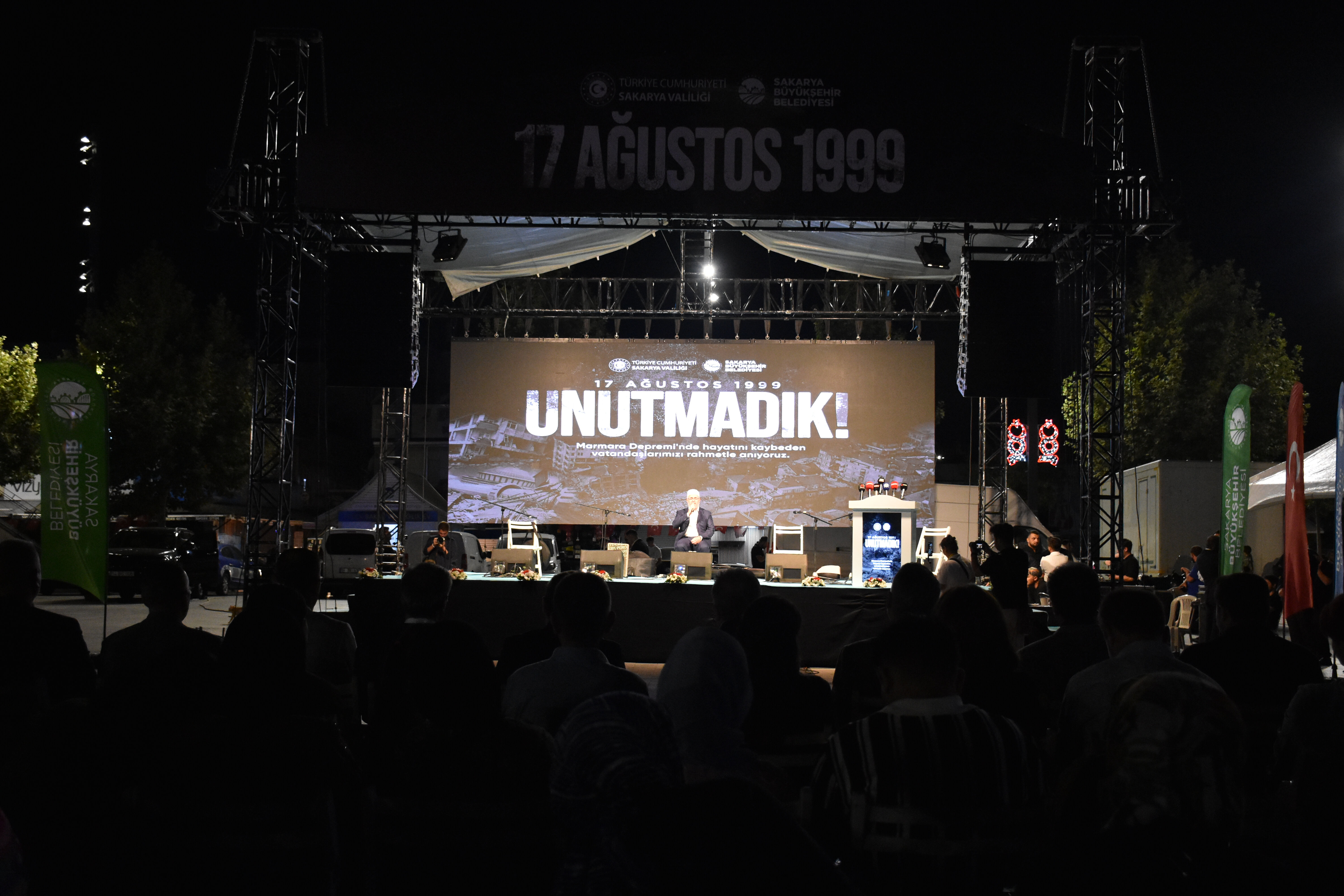 17 Ağustos 1999... Depremin üzerinden 26 yıl geçti! Acılar tazeliğini koruyor - 5. Resim