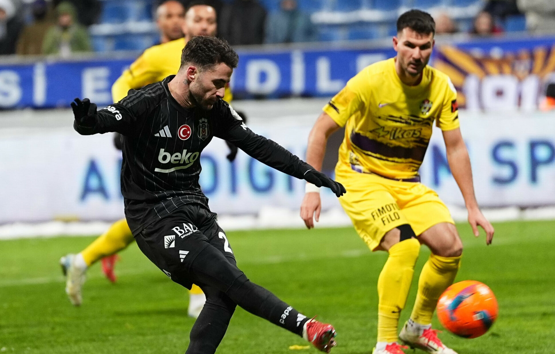 Beşiktaş-Eyüpspor maçı hangi kanalda, saat kaçta canlı yayınlanacak? Maçın hakemi Halil Umut Meler oldu! - 1. Resim