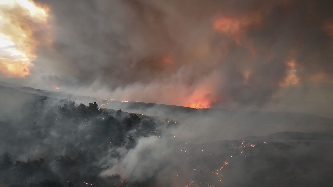 Çanakkale Gelibolu yangını 2. gününde! İşte dakika dakika tüm gelişmeler
