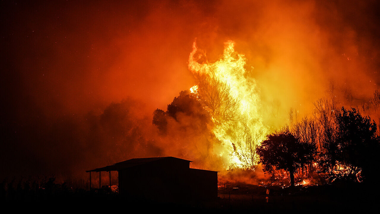 Çanakkale Gelibolu yangını 2. gününde! İşte dakika dakika tüm gelişmeler