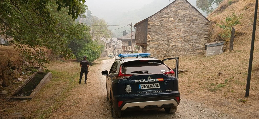 İspanya'da son 20 yılın en kötüsü:14 farklı noktada yangın, 7 ölü! - 5. Resim