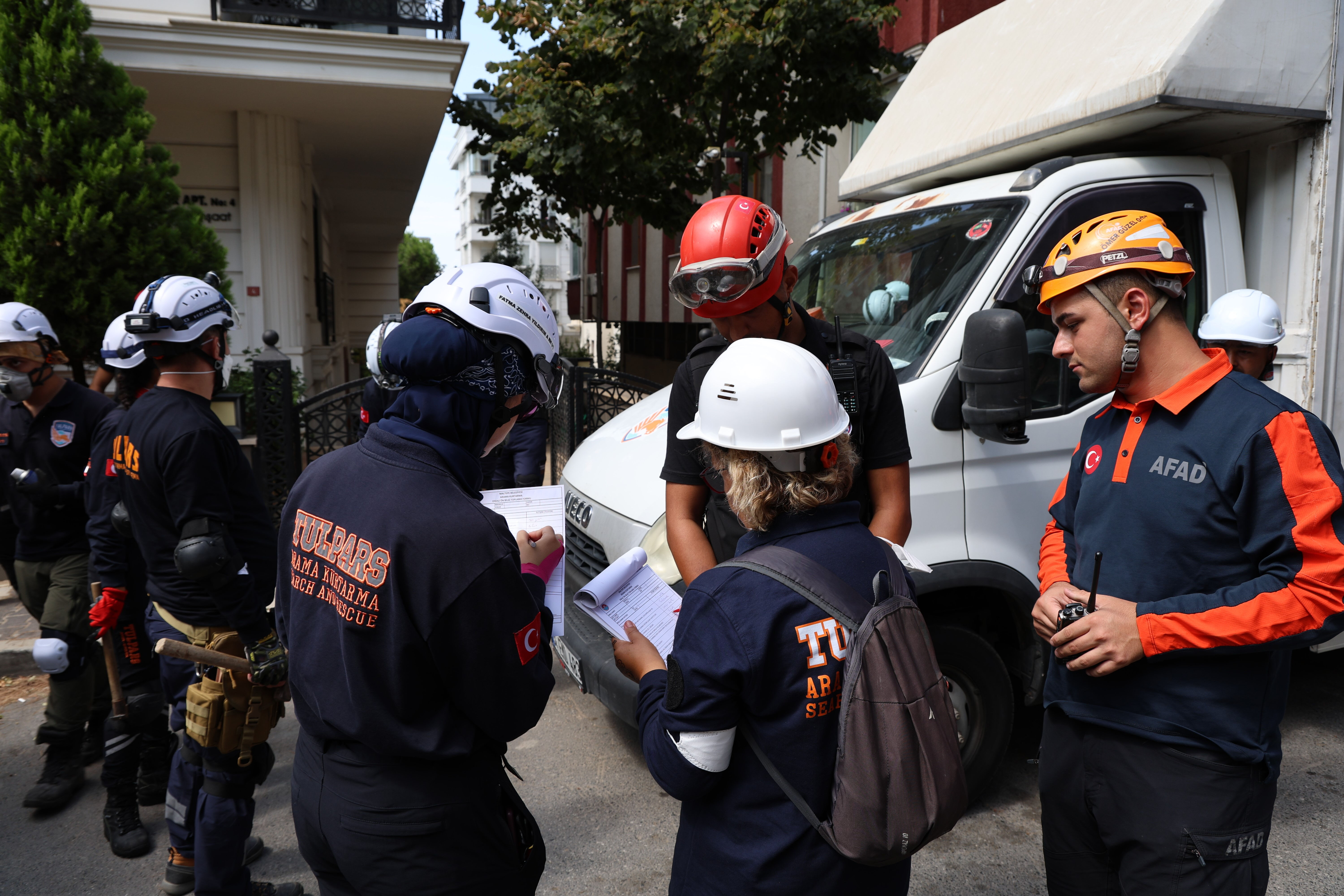 İstanbul'da 7.0 ve üzeri deprem tatbikatı! Gerçeği aratmadı, 39 ilçede 4 milyona yakın ölüm! - 3. Resim