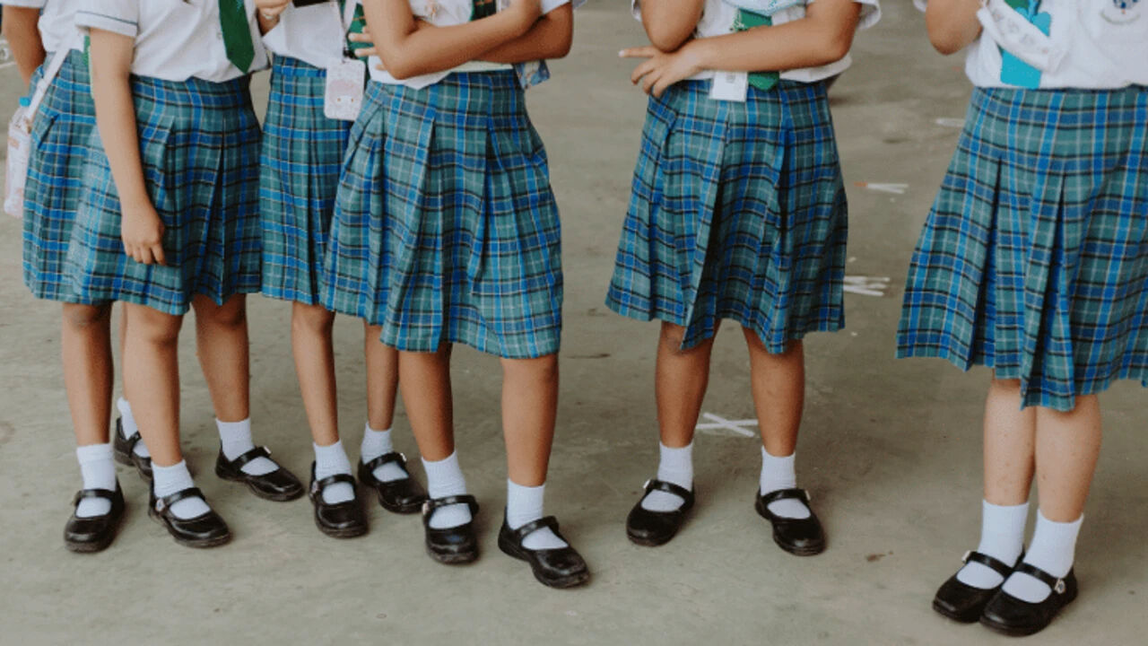 Okul kıyafetleri nasıl olacak? Formalarda değişikliğe gidildi, işte detaylar... - 1. Resim