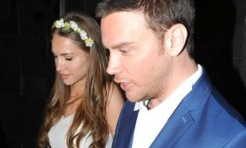 Sinan Akçıl, Otilia’nın “Genç ve aptaldım” açıklamasına sessiz kalmadı - 1. Resim