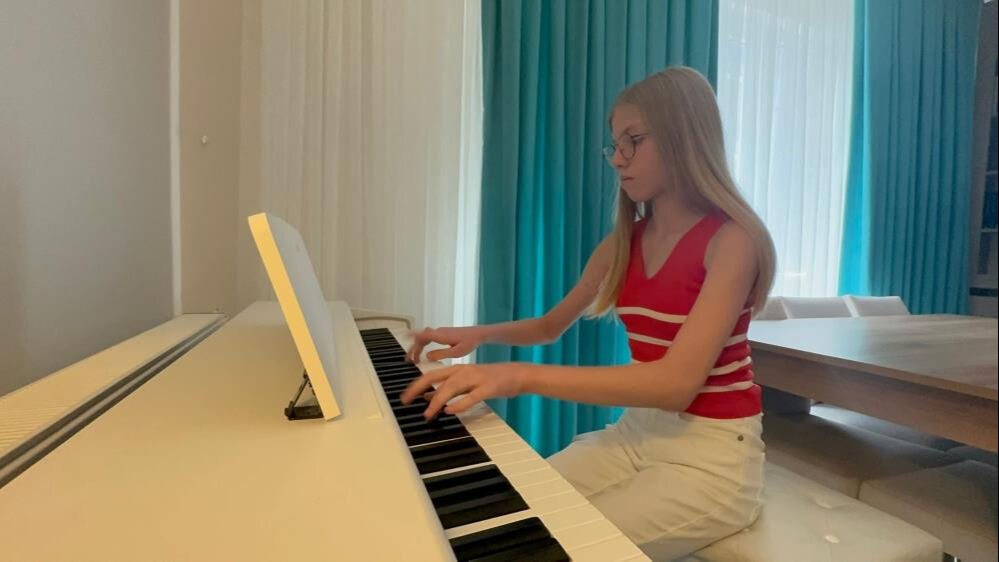 Türkiye'ye adını duyurdu! 9 yaşında lise diploması aldı... En büyük hayalini açıkladı - 2. Resim