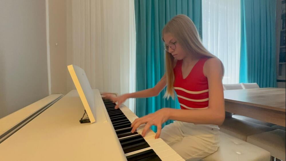 Türkiye'ye adını duyurdu! 9 yaşında lise diploması aldı... En büyük hayalini açıkladı - 5. Resim