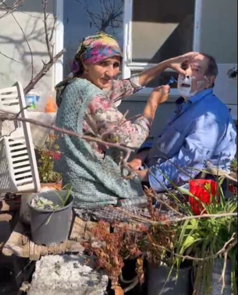 22 yıl boyunca felçli eşine bakan Zehra Ekşili gönülleri fethetmişti! Aylar sonra acı haber geldi - 1. Resim