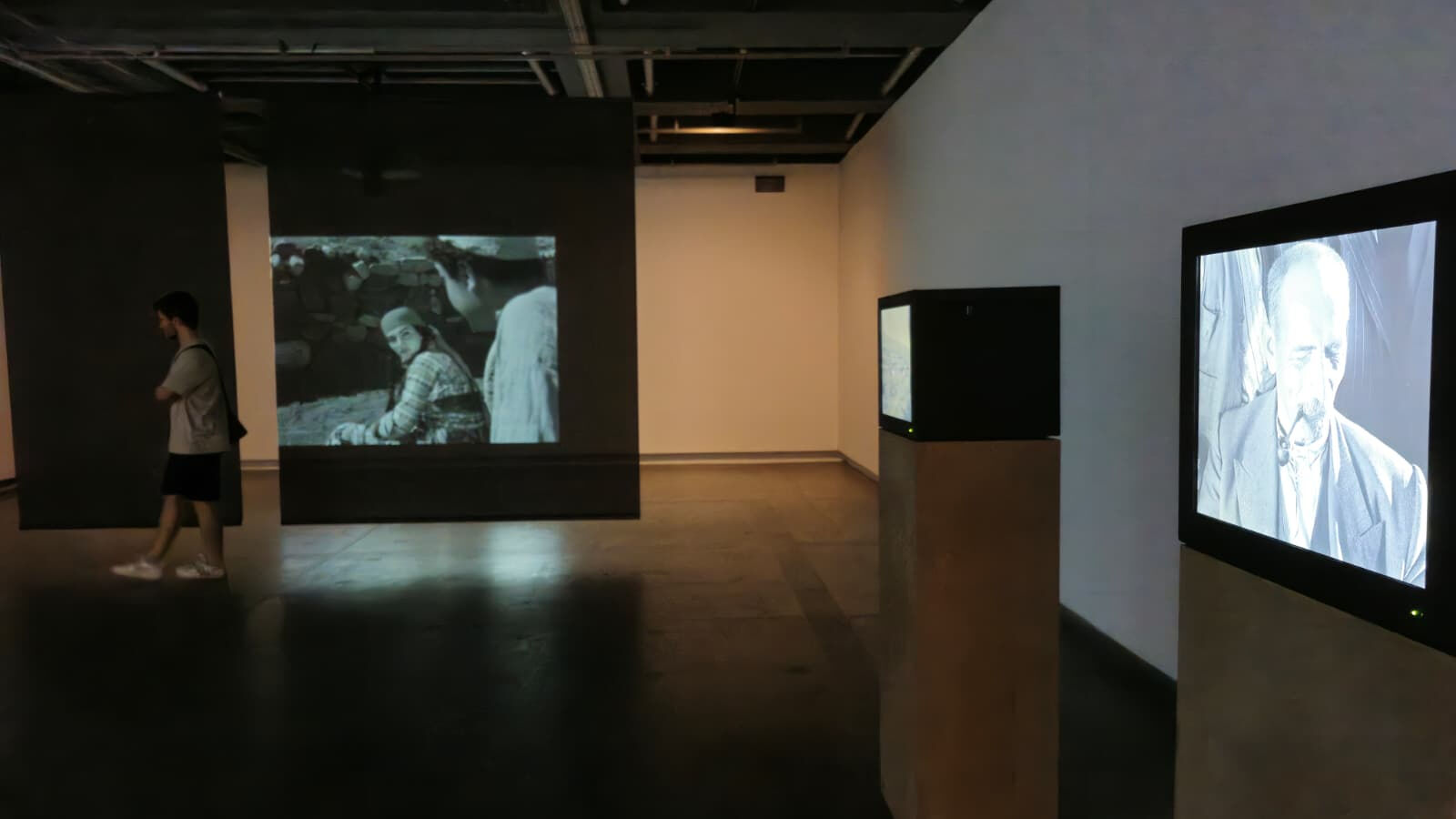 70 yıl önceki Türkiye manzaraları! Sansürlenen film sergiye dönüştü - 1. Resim