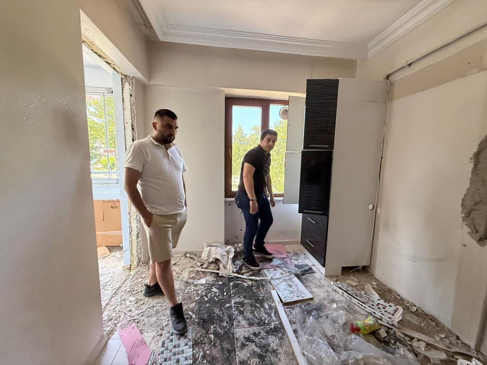 İhale ile aldığı ev kabusu oldu! Eski mal sahibinden ağır hasar... 400 bin lira zarara uğradı - 6. Resim