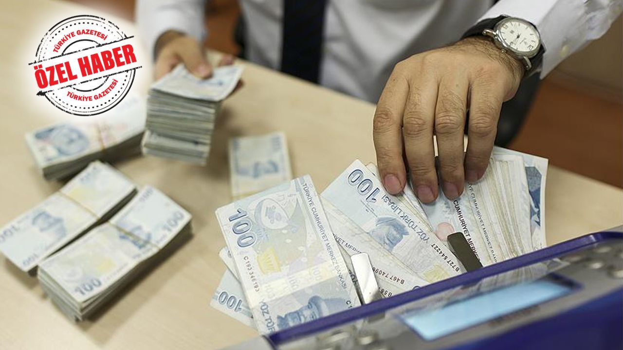 İhtiyaç kredisi çekmek için doğru zaman mı? 125 bin TL’nin 12, 24 ve 36 ayda geri ödemesi… İhtiyaç kredisi çekmek için doğru zaman mı? 125 bin TL’nin 12, 24 ve 36 ayda geri ödemesi…