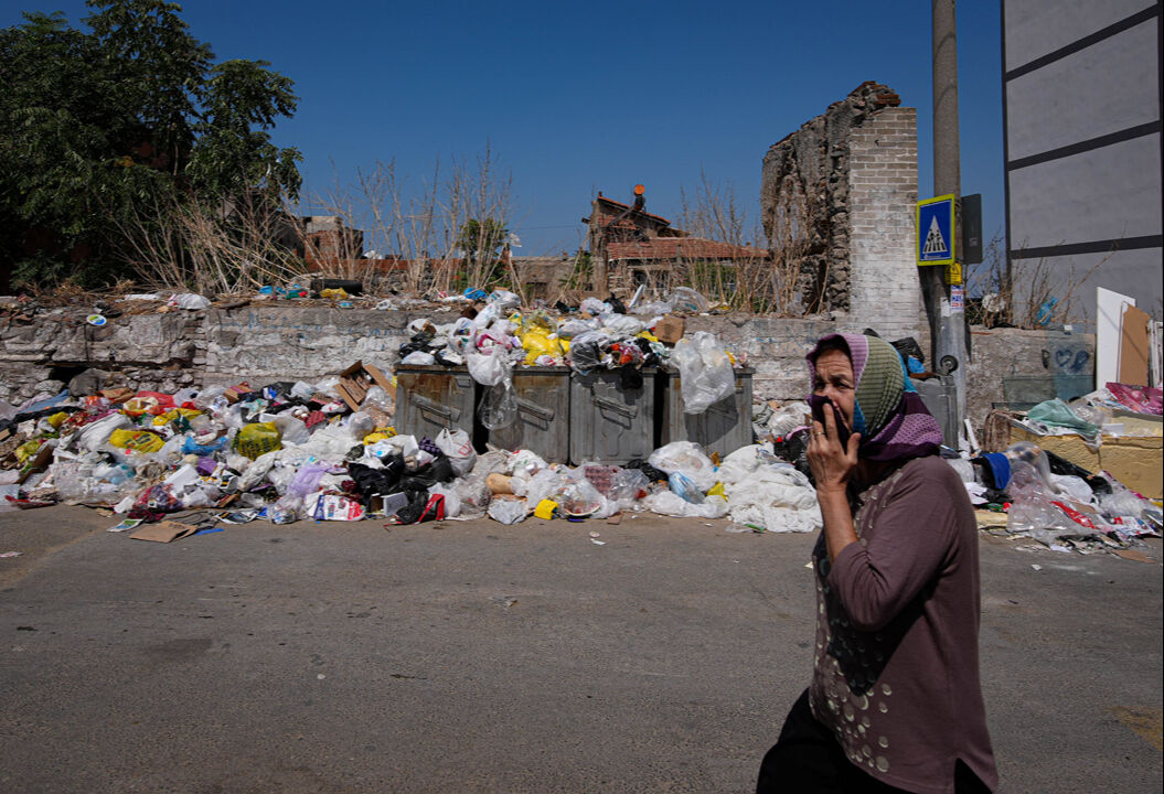 İzmir'de çöp sorunu çözülmüyor derinleşiyor! 1983'ten beri böylesini görmediler - 1. Resim
