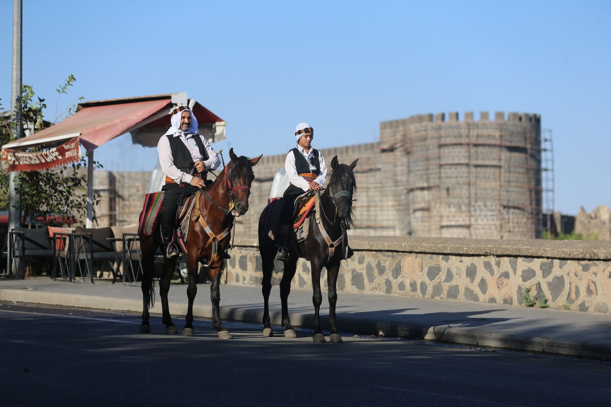 Kahraman gibi imdada yetişiyor, yaz gelince o akla geliyor! 'Buzcu Baba' çeyrek asırdır insanları serinletiyor - 7. Resim