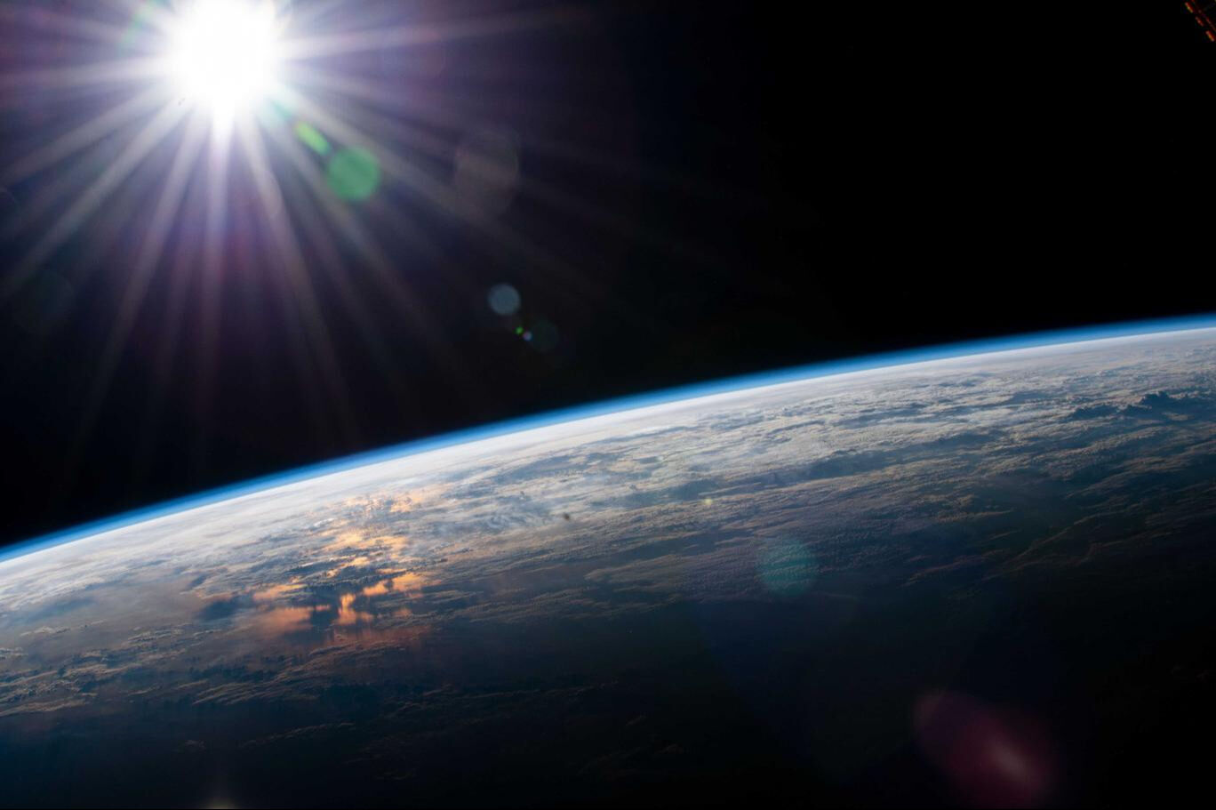 Karanlık madde dünyaya yaklaşıyor mu? Jüpiter’in uydusunda izler tespit edildi - 1. Resim