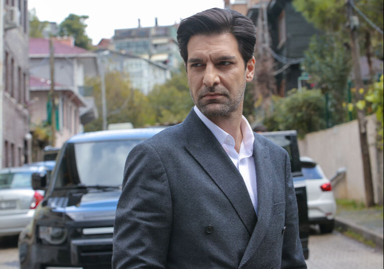 Oyuncu Taner Rumeli evlendi! Müstakbel eşi bakın kim çıktı... - 1. Resim