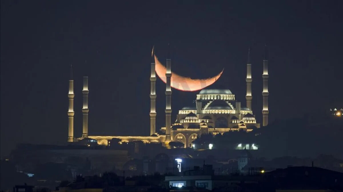 Rebiülevvel ayı ne zaman başlıyor, ne zaman bitiyor? 2025 Rebiülevvel ayının 12. gecesi Mevlid Kandili tarihi - 2. Resim