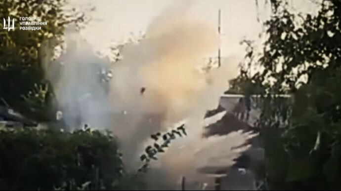 Ukrayna, Rus üssünü vurdu: Çok sayıda ölü ve yaralı var - 1. Resim