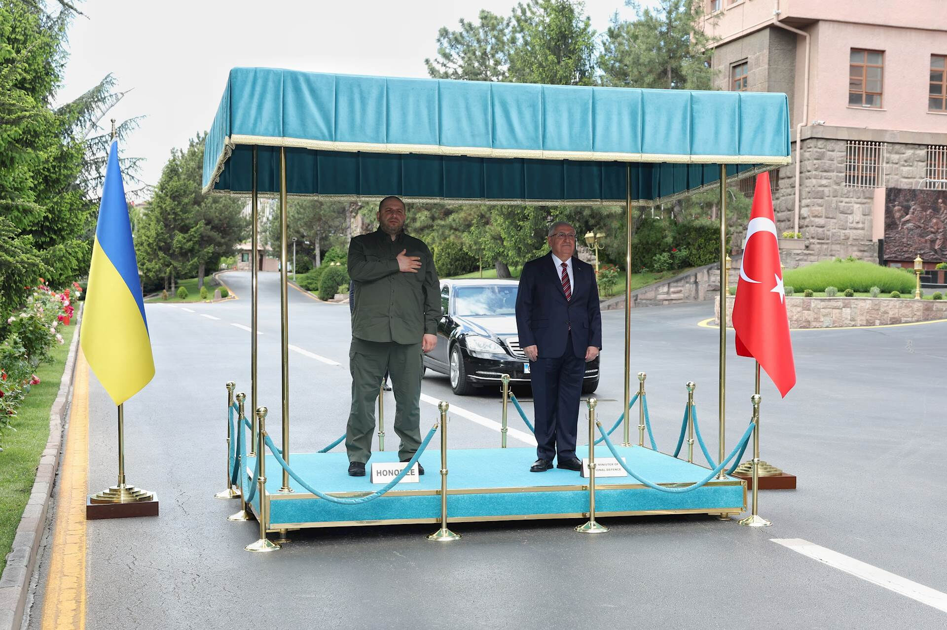 Ukrayna, Türkiye’den acil destek talep etti! 'Moskova’yı durdurabilecek tek ülke' denildi - 2. Resim