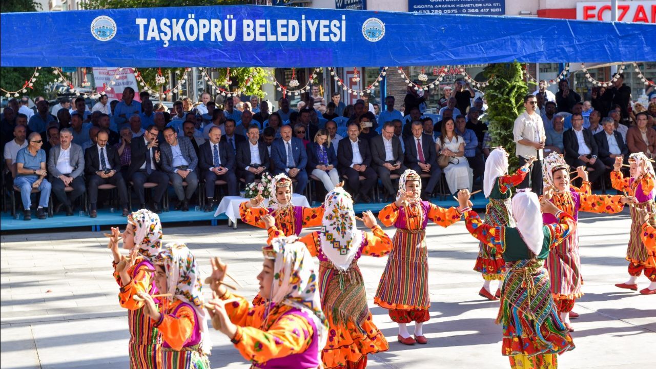 Uluslararası Taşköprü Kültür ve Sarımsak Festivali’nde 6 ülke kıyasıya yarıştı