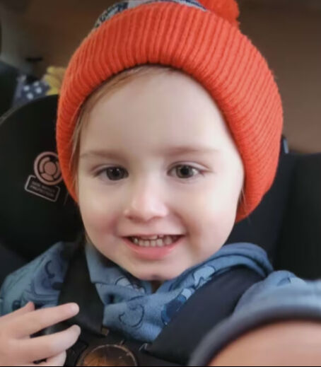 ABD'de tüyler ürperten olay! Uyumak istemeyen çocuğu sıkıştırıp yorganla boğdu - 1. Resim