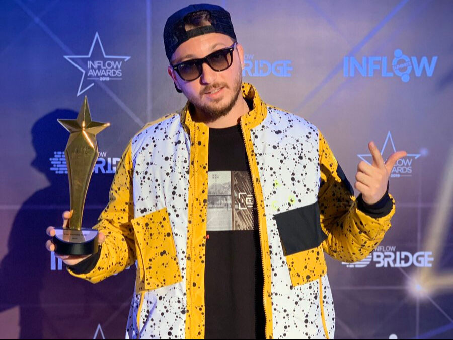 Anıl Piyancı kimdir, ne iş yapar, evli mi? Yetenek Sizsiniz Türkiye ile adını duyurmuştu - 4. Resim