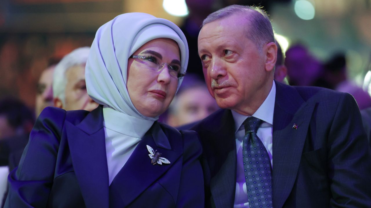 Cumhurbaşkanı Erdoğan&#039;ın ardından Emine Erdoğan da Next&#039;te ilk paylaşımını yaptı