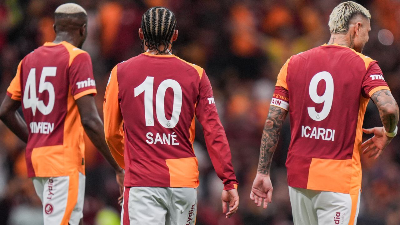 Galatasaray&#039;ın Osimhen ve Icardi planı! Okan Buruk ilk 11 için kararını verdi