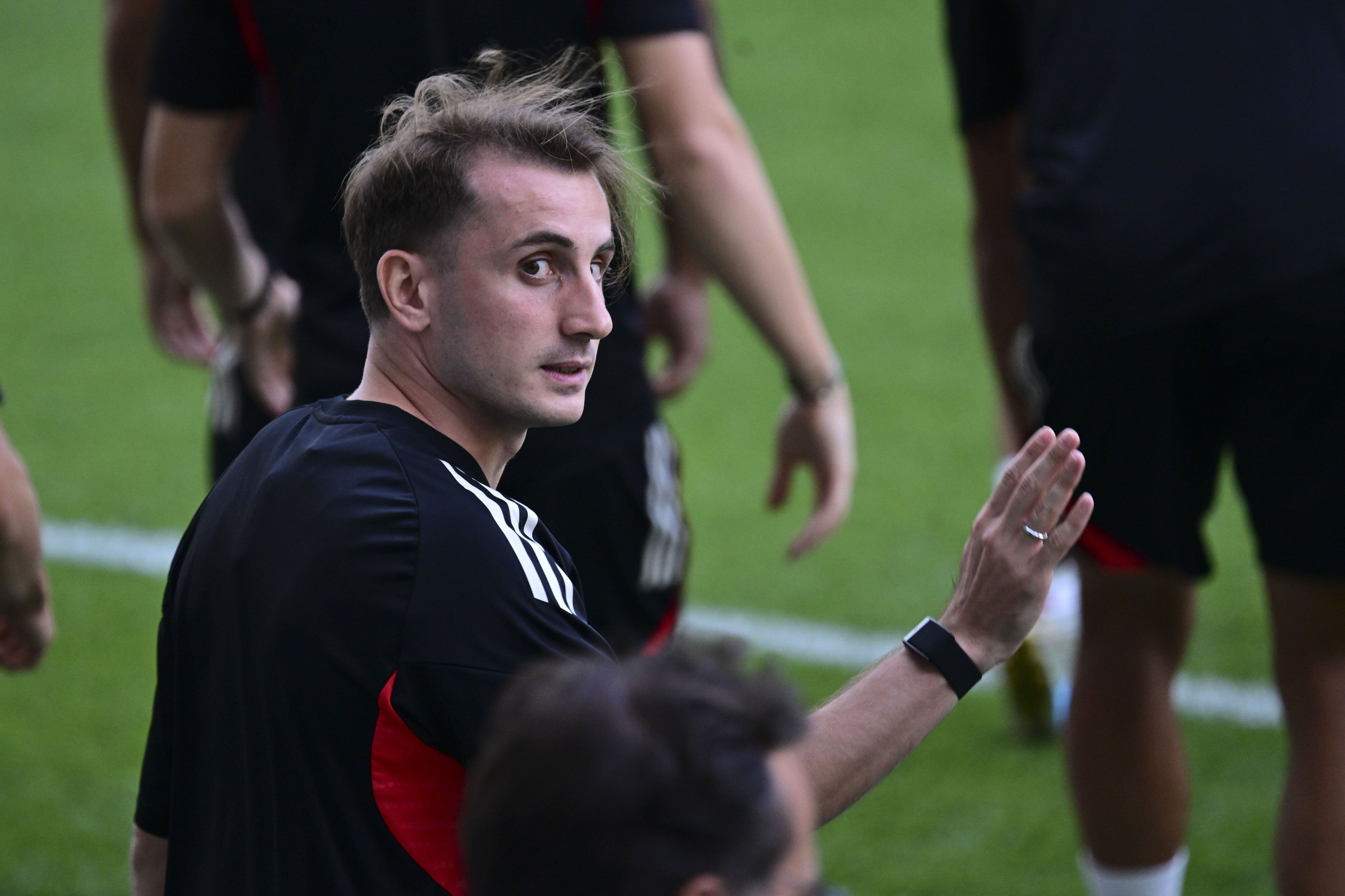 Kerem Aktürkoğlu Kadıköy'de çimlere ayak bastı! - 1. Resim