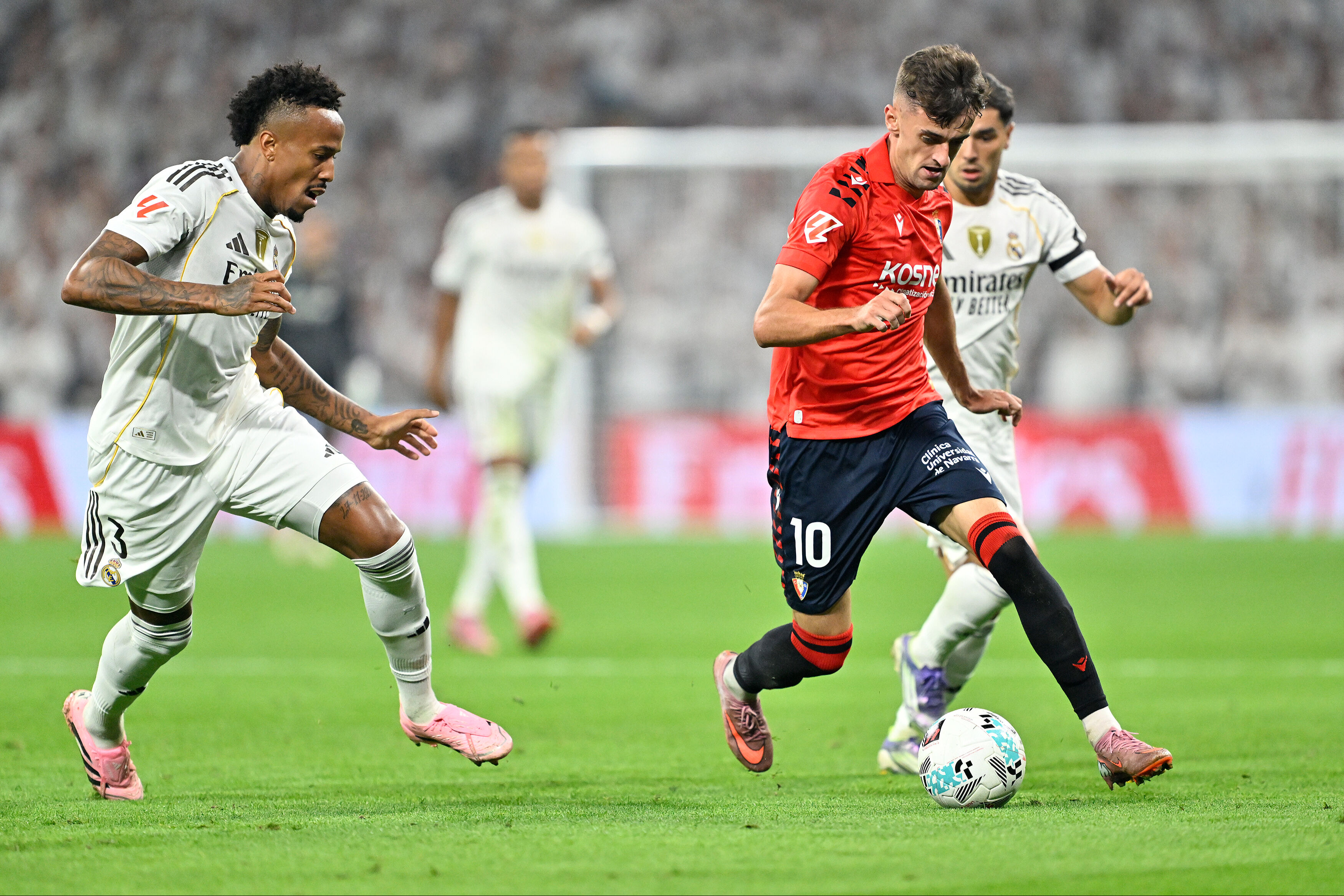 Real Madrid galibiyetle başladı: Arda G&uuml;ler sahada, ailesi ve kız arkadaşı trib&uuml;nde! - 3. Resim