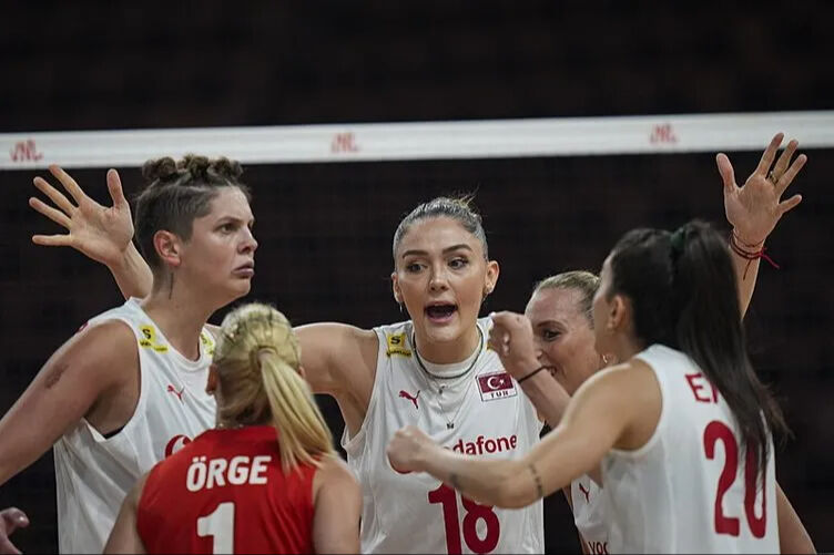 Şifresiz yayınlanacak! Filenin Sultanları maçı ne zaman, Türkiye - İspanya voleybol maçı hangi kanalda, saat kaçta? - 3. Resim